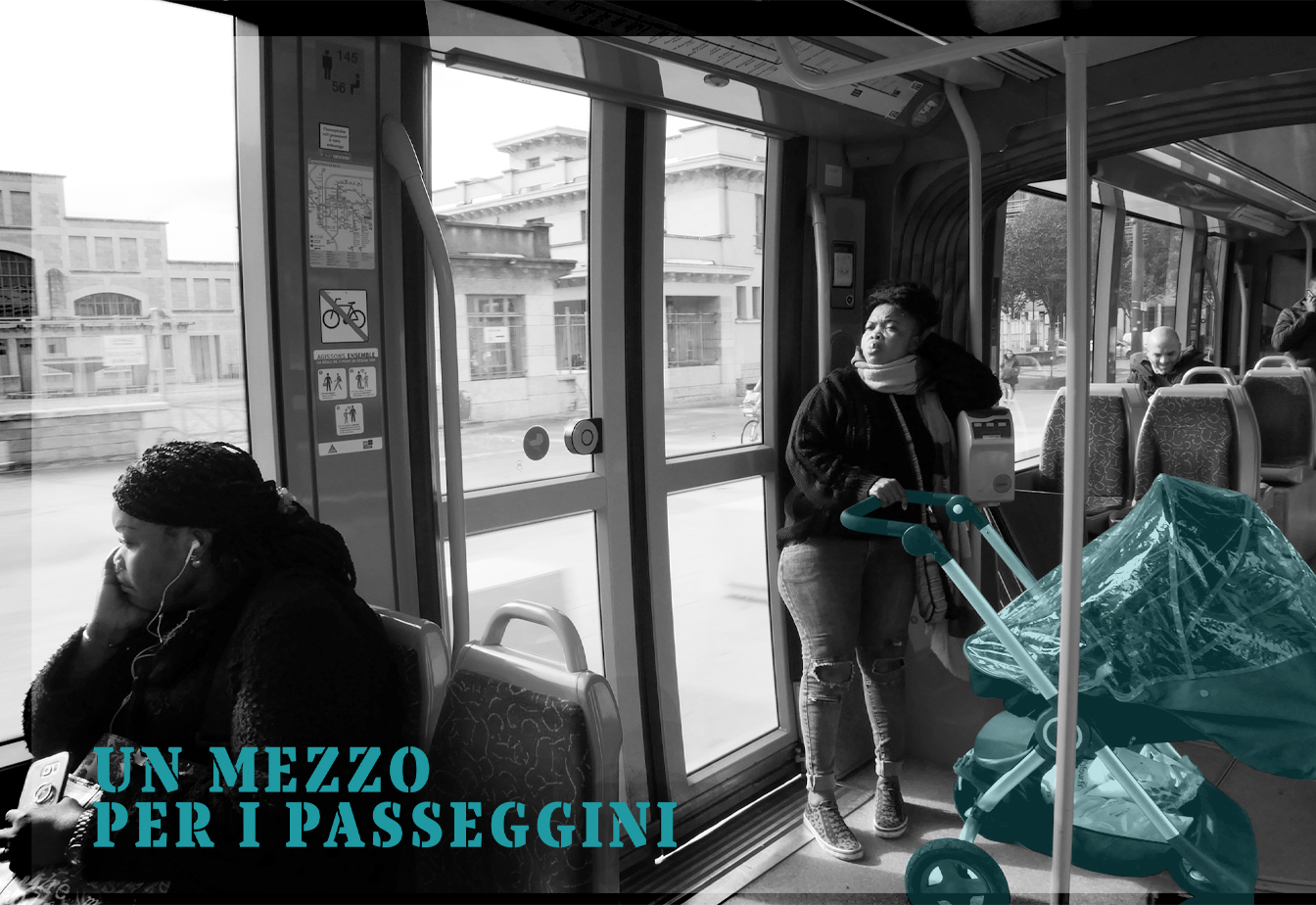 Un mezzo per i passeggini